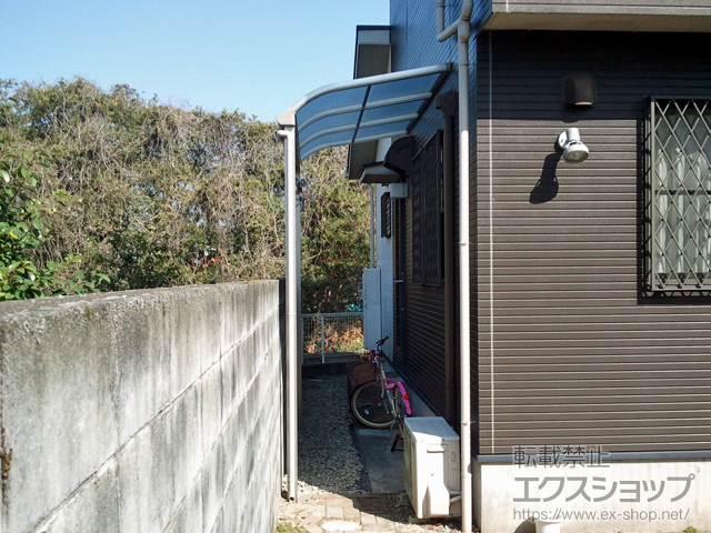 福岡県朝倉郡筑前町ののテラス屋根 プレシオステラス R型 テラスタイプ 単体 積雪〜20cm対応 施工例