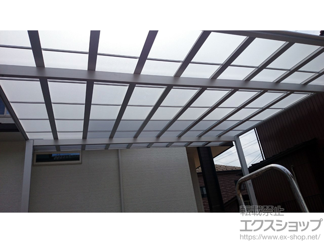 埼玉県日高市ののカーポート ソリッドポート ワイド 積雪〜20cm対応 施工例