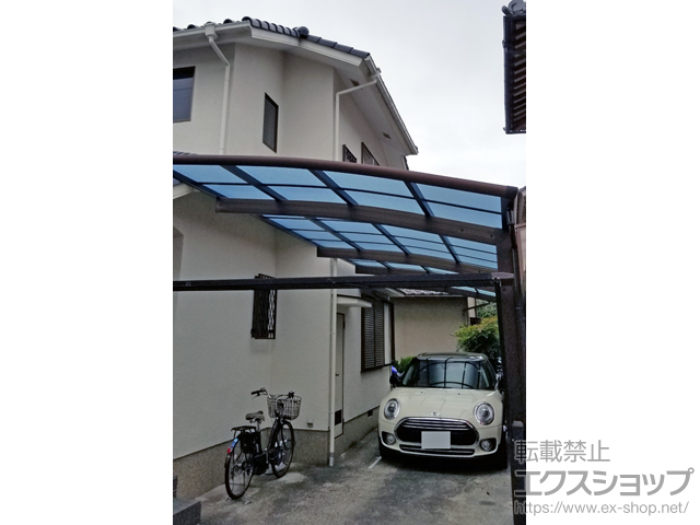 兵庫県川西市ののカーポート レイナポートグラン 縦連棟　積雪〜20cm対応 施工例