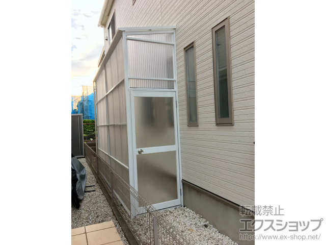 神奈川県藤沢市ののストックヤード オイトック 波板囲い H9尺 片ドアタイプ 積雪〜20cm対応 施工例