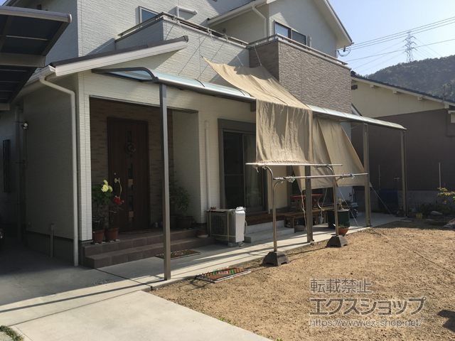 兵庫県高砂市ののテラス屋根 スピーネ R型 テラスタイプ 連棟+連結用メーター3000 積雪〜20cm対応 ※躯体側出幅違い納まり 施工例