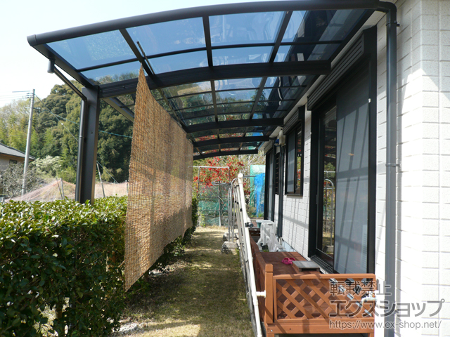 岡山県備前市ののカーポート レイナポートグラン 縦連棟　積雪〜20cm対応 施工例