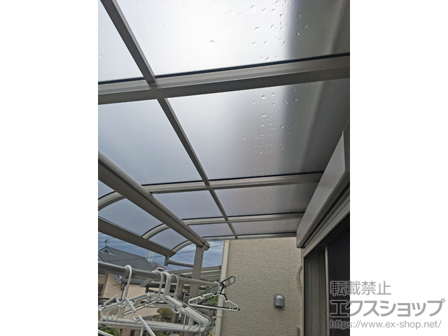 兵庫県神戸市ののバルコニー・ベランダ屋根 ヴェクターテラス R型 屋根タイプ 単体 積雪〜20cm対応 施工例