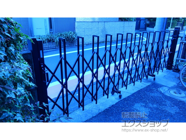 東京都豊島区ののカーゲート トリップゲート RB型 ノンレール 片開き　41S 施工例