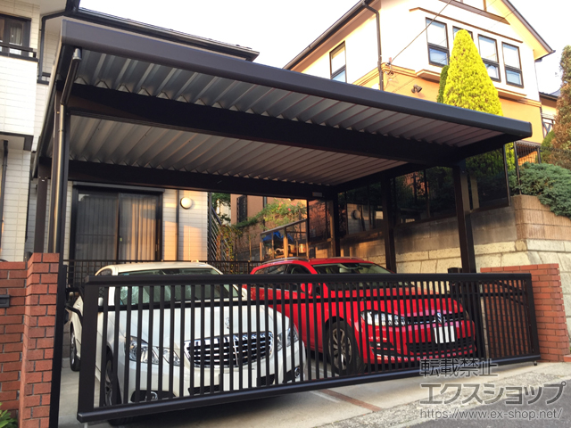 神奈川県横浜市ののカーポート ジーポートneo Aタイプ 2台用 角柱4本仕様 積雪〜100cm対応 施工例