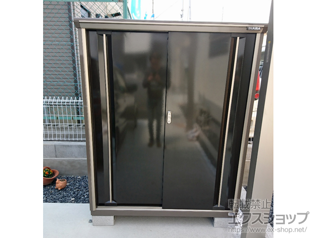 大阪府八尾市のの物置・屋外倉庫 ナイソーシスター　1320×920×1603 KMW-139D 施工例