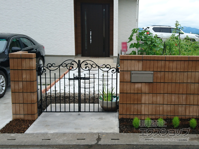 栃木県さくら市のの門扉 ラフィーネ門扉1型 両開き 施工例