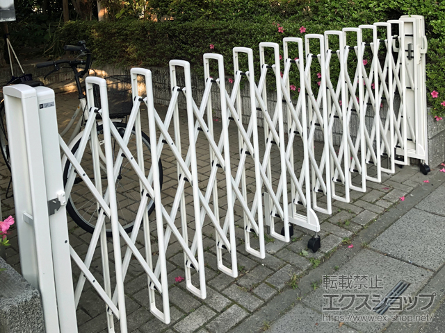 埼玉県鴻巣市ののカーゲート レイオス4型 ノンレール 片開き 30S 施工例