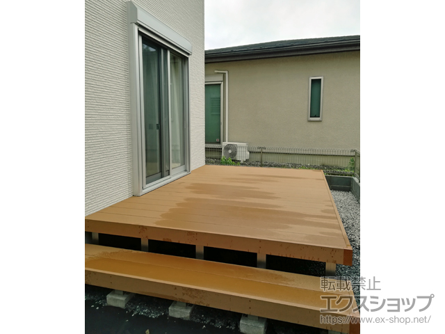 埼玉県三郷市ののウッドデッキ リウッドデッキ200 施工例