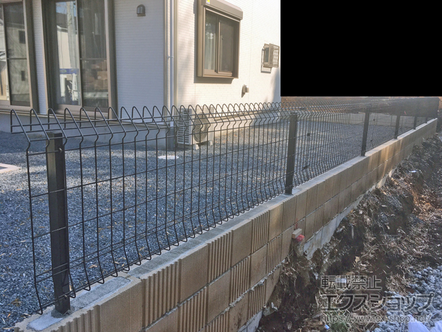 千葉県袖ケ浦市ののフェンス・柵 メッシュフェンス G10-R 自由柱 施工例
