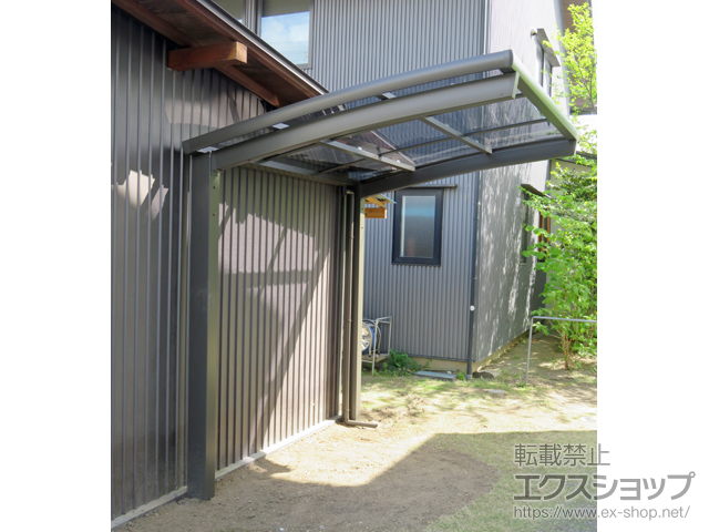 山梨県甲斐市ののサイクルポート・駐輪場 ネスカRミニ (ラウンドスタイル) 積雪〜20cm対応 施工例