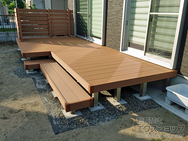 ナチュラルウッドデッキ L字型 千葉県夷隅郡大多喜町のYKKAPウッドデッキ施工例(リウッドデッキ 200※L