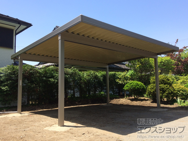 宮城県刈田郡蔵王町のLIXIL リクシル（トステム）のカーポート テリオスポートIII 1500 2台用 角柱4本仕様 積雪〜50cm対応 施工例