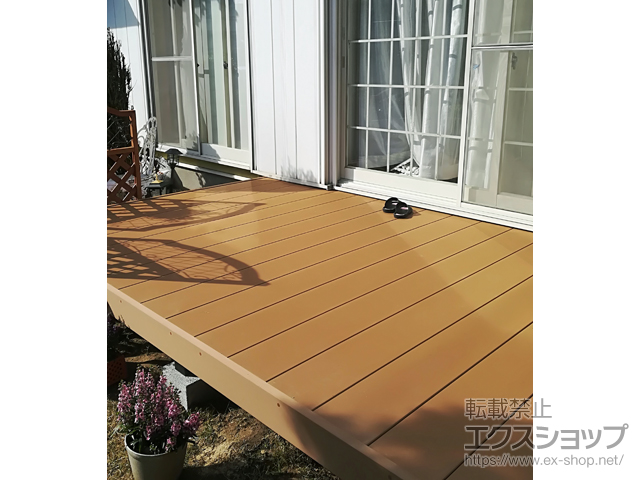 福岡県筑紫野市ののウッドデッキ リウッドデッキ 200 施工例