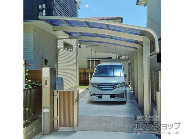 東京都八王子市ののカーポート レイナキャップポートグラン50 縦連棟　積雪〜50cm対応 施工例