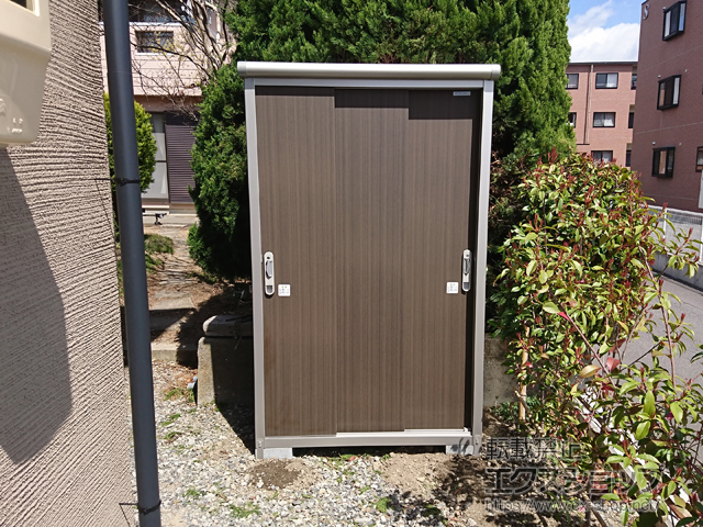 長野県松本市のの物置・屋外倉庫 エスモ 一般型 1200×650×1959 ESE-1206A-DW 施工例