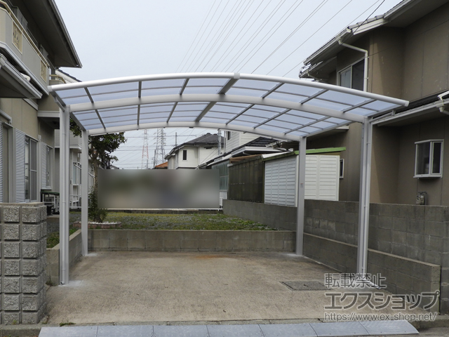 三重県津市ののカーポート ネスカR (ラウンドスタイル) ワイド 積雪〜20cm対応 施工例