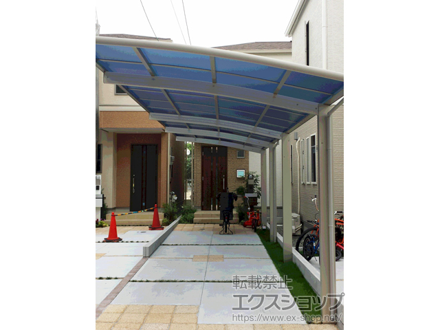 大阪府大阪市ののカーポート レイナポートグラン 縦連棟　積雪〜20cm対応 施工例