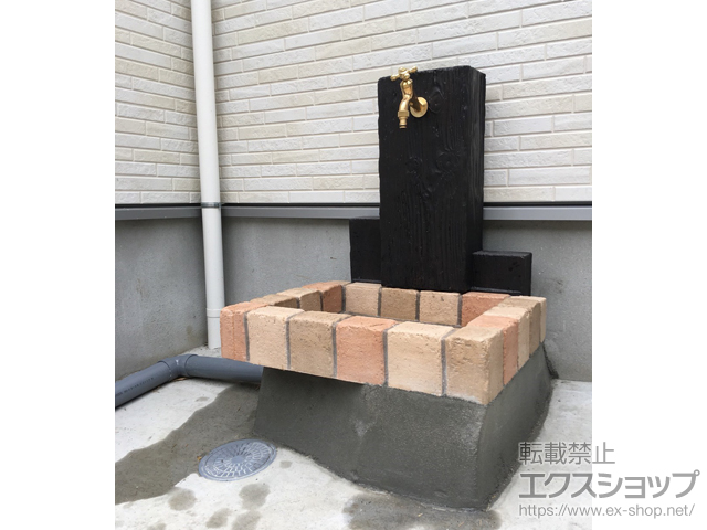 神奈川県横浜市のの立水栓・ガーデンシンク 立水栓ユニット ウッドクリートタイプ 施工例