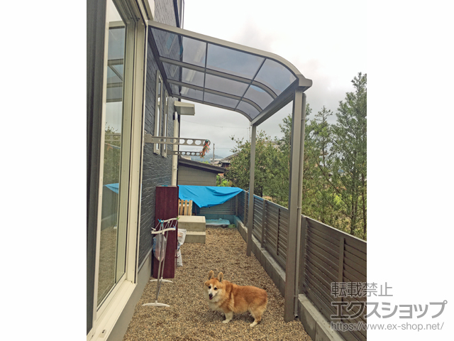 京都府京田辺市ののテラス屋根 スピーネ R型 テラスタイプ 単体 積雪〜20cm対応 施工例