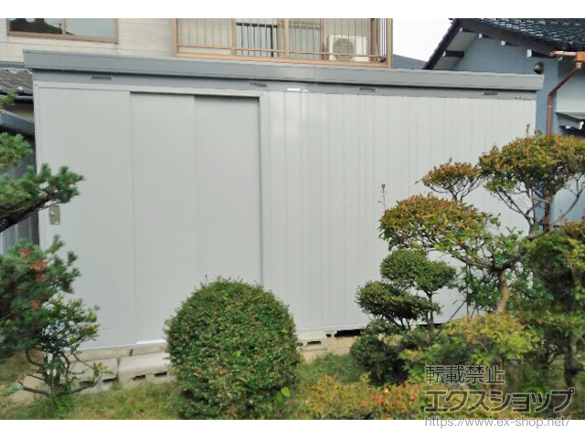 石川県白山市のの物置・屋外倉庫 断熱物置 ネクスタプラス 扉タイプ 多雪地型 4420×2210×2375 NXP-98HT-MG 施工例