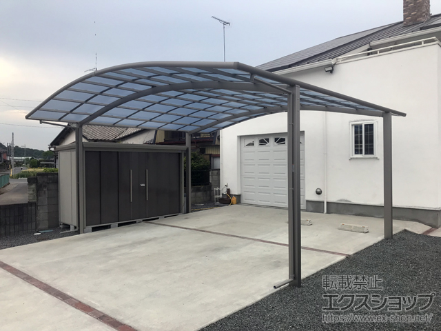 栃木県栃木市ののカーポート ネスカR (ラウンドスタイル) ワイド 積雪〜20cm対応 施工例