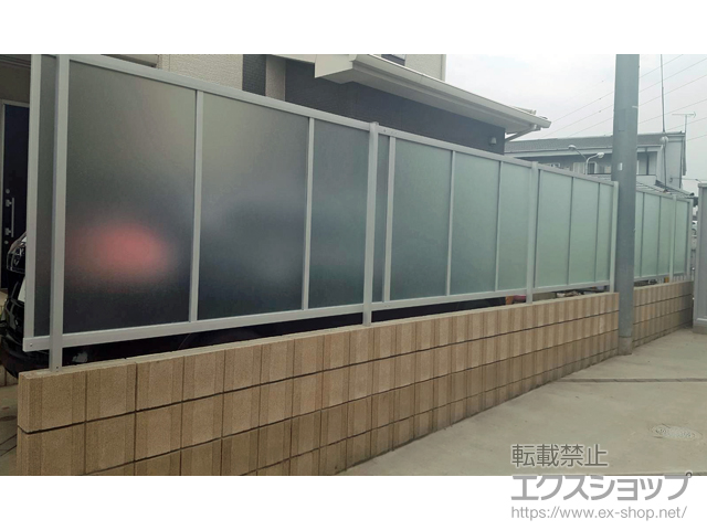 埼玉県川越市ののフェンス・柵、物置・屋外倉庫 ライシスフェンス P型 ポリカーボネート フリーポールタイプ 施工例