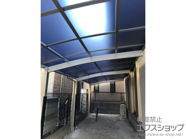 埼玉県さいたま市ののカーポート レイナポートグラン 縦連棟　積雪〜20cm対応 施工例