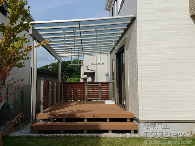 東京都多摩市ののウッドデッキ リウッドデッキ 200＋ルシアスデッキフェンスA01型＋ルシアスデッキ門扉A01型 施工例