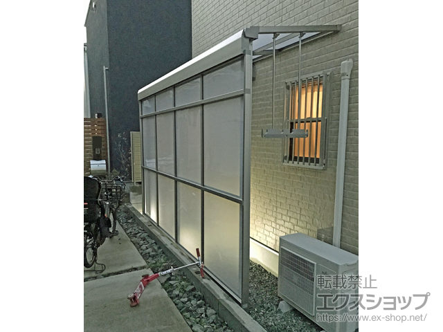 兵庫県川西市ののストックヤード スピーネストックヤードF型 パネルタイプ スクリーン仕様 積雪〜20cm対応 施工例