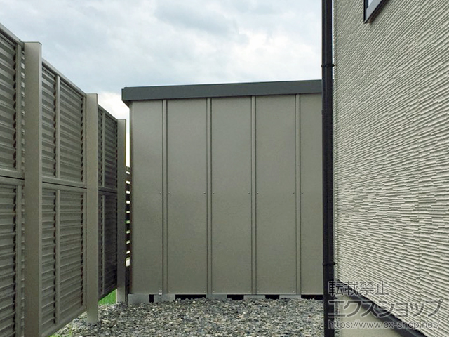 滋賀県長浜市のの物置・屋外倉庫 エスケーエイト SK8-180 一般型 3000×2000×1940 SK8-180-GK 施工例