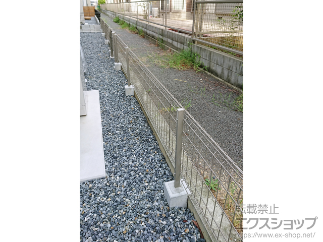 兵庫県西脇市ののフェンス・柵 ハイグリッドフェンスUF8型 フリーポールタイプ 施工例