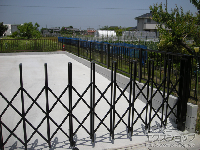 岐阜県海津市ののカーゲート トリップゲート RB型 ノンレール 両開き 64Ｗ(32S+32M) 施工例