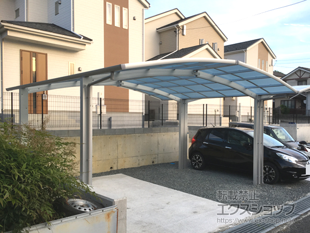 広島県安芸郡熊野町ののカーポート レイナポートグラン M+Y合掌　積雪〜20cm対応 施工例