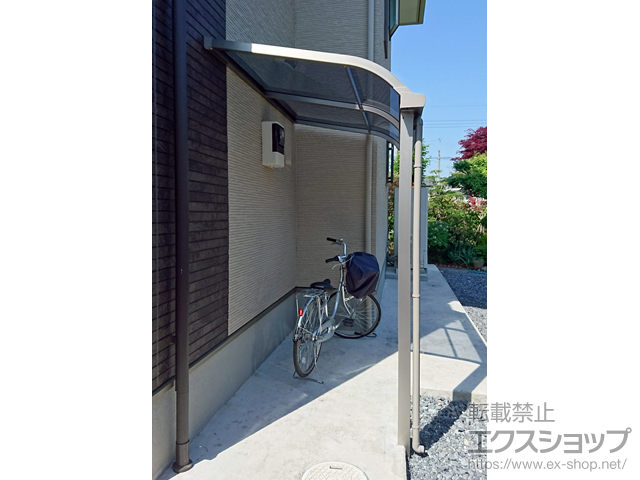 茨城県桜川市ののテラス屋根 スピーネ R型 テラスタイプ 単体 積雪〜20cm対応 施工例