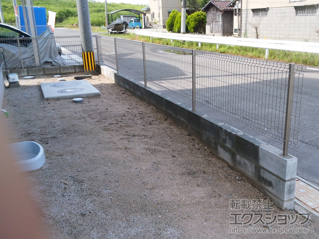 佐賀県佐賀市ののフェンス・柵 ハイグリッドフェンスN8型 フリーポールタイプ 施工例