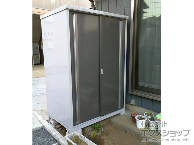 埼玉県さいたま市のの物置・屋外倉庫 シンプリー 一般型 1320×905×1903 MJX-139E-P-PG 施工例