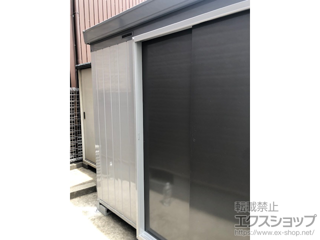 大阪府大阪市のの物置・屋外倉庫 断熱物置 ネクスタプラス 扉タイプ 一般型 2630×1370×2075 NXP-36ST-PG 施工例