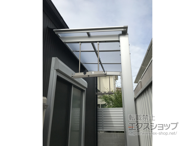 大阪府八尾市ののテラス屋根 フーゴF 独立テラスタイプ 単体 積雪〜20cm対応＋竿掛けセットＳ 施工例
