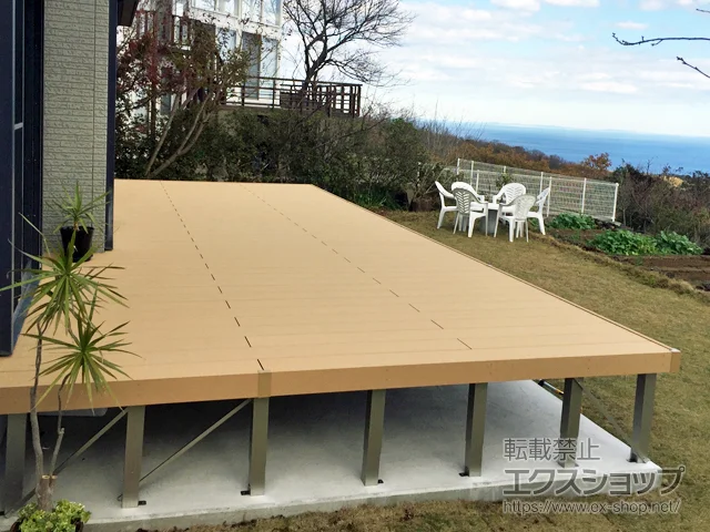 �É����ɓ��s��YKKAP�̃E�b�h�f�b�L ���E�b�h�f�b�L 200 �{�H��