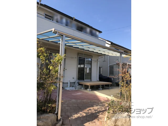 福岡県福岡市のYKKAPのテラス屋根 ヴェクターテラス F型 テラスタイプ 連棟 積雪～20cm対応 施工例