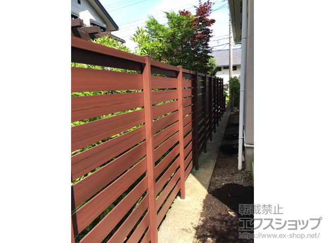 神奈川県鎌倉市ののフェンス・柵 マイティウッド ベーシック 横貼り11段/5段 隙間20・50ｍｍ 施工例