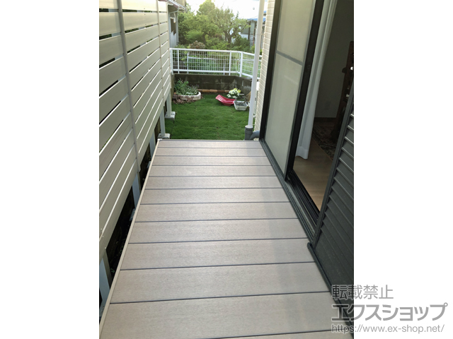 神奈川県横浜市ののウッドデッキ エバーエコウッドII ホワイト 施工例
