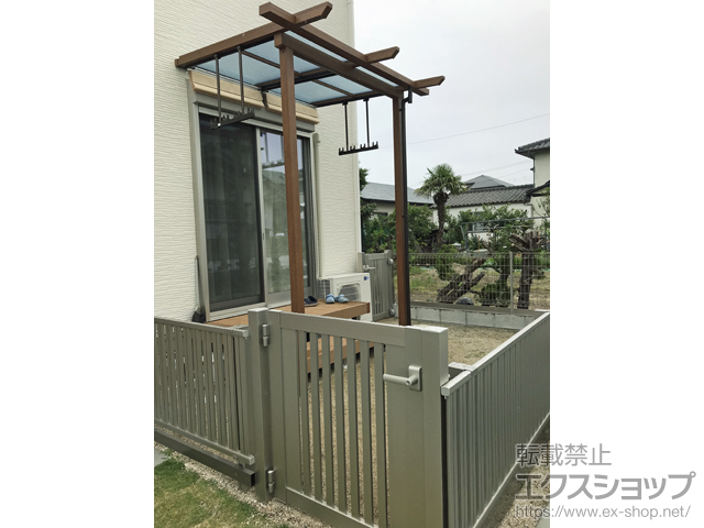 福岡県糸島市ののテラス屋根 サザンテラス (パーゴラ仕様) テラスタイプ 単体 積雪〜20cm対応 施工例