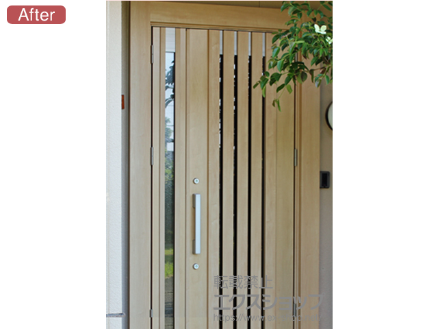 三重県津市のLIXIL リクシル（トステム）の玄関ドア リシェント 玄関ドア3 断熱K4仕様 手動 親子仕様(ランマ無)R M27型 施工例