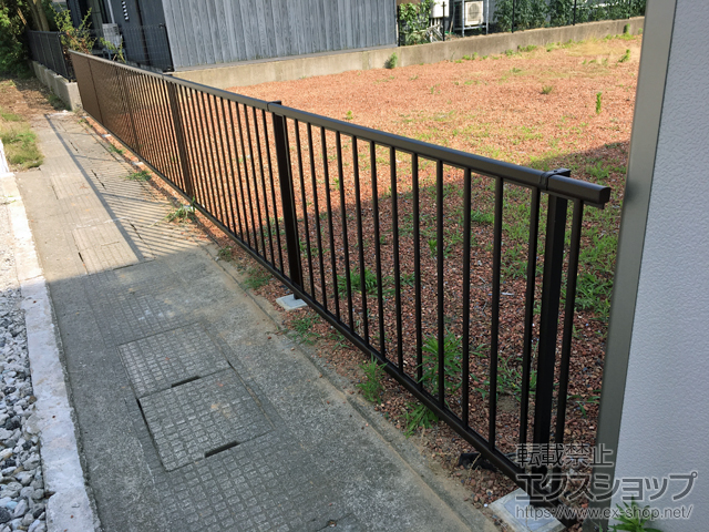 石川県小松市ののフェンス・柵 ミエッタフェンス 防犯たて格子タイプ 自由柱タイプ 施工例