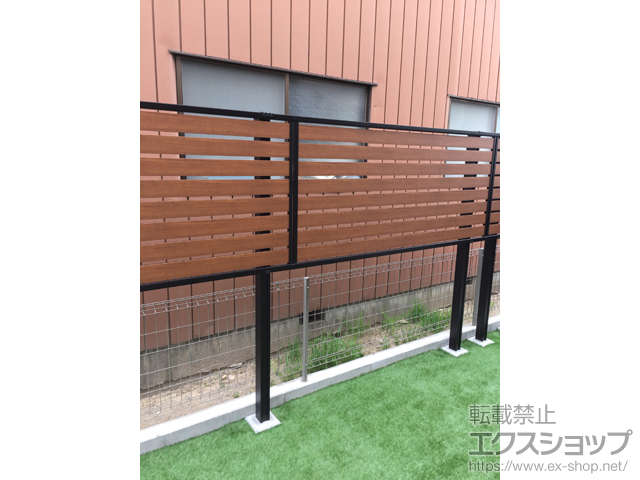 宮城県仙台市ののフェンス・柵 モクアルフェンス 横板タイプ 2段支柱 自立建て用（パネル1段） 施工例