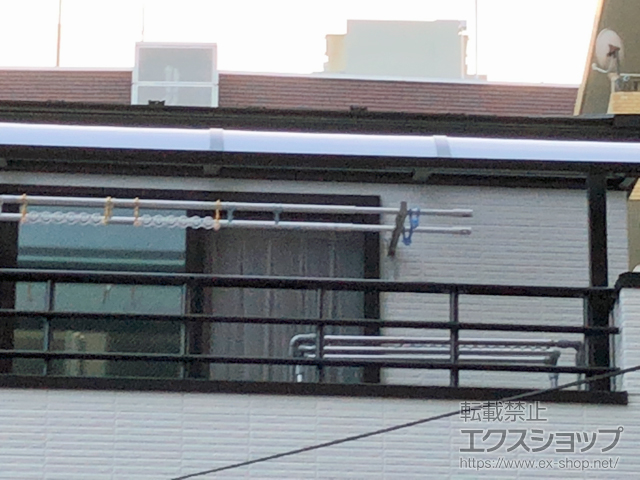 東京都中野区ののバルコニー・ベランダ屋根 スピーネ R型 屋根タイプ 単体 積雪〜20cm対応 施工例