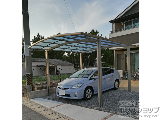 愛知県碧南市ののカーポート ネスカR (ラウンドスタイル) ワイド 積雪〜20cm対応 施工例