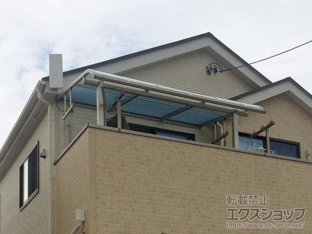 静岡県浜松市ののバルコニー・ベランダ屋根 ヴェクターテラス R型 屋根タイプ 単体 積雪〜20cm対応 施工例